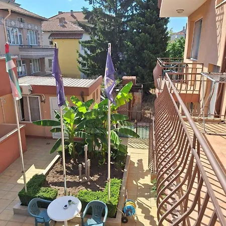 Pensionat авеню Ravda