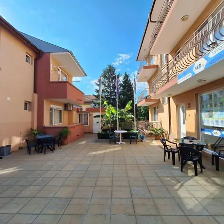 게스트하우스 авеню *