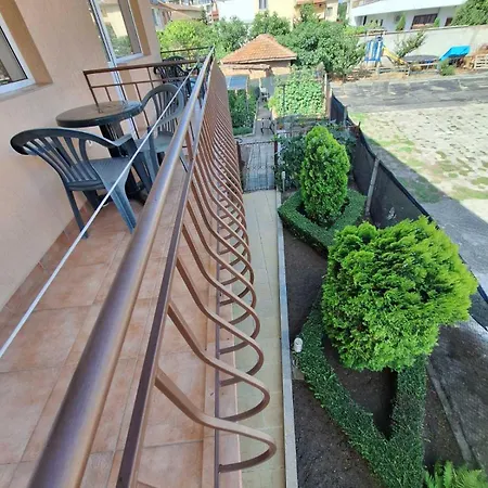 авеню 게스트하우스 라브다