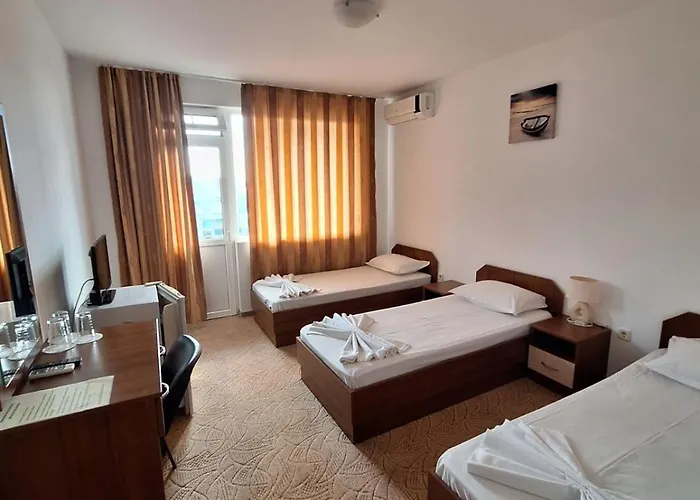 招待所 авеню 拉夫达